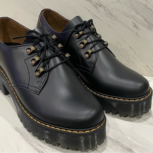 DR MARTENS Leona Lo Vintage Smooth Leather Lug Sole Platform Heeled Shoe Black 9 - Picture 4 of 10